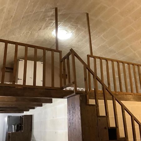 Вилла Xenia Renting Массафра Экстерьер фото